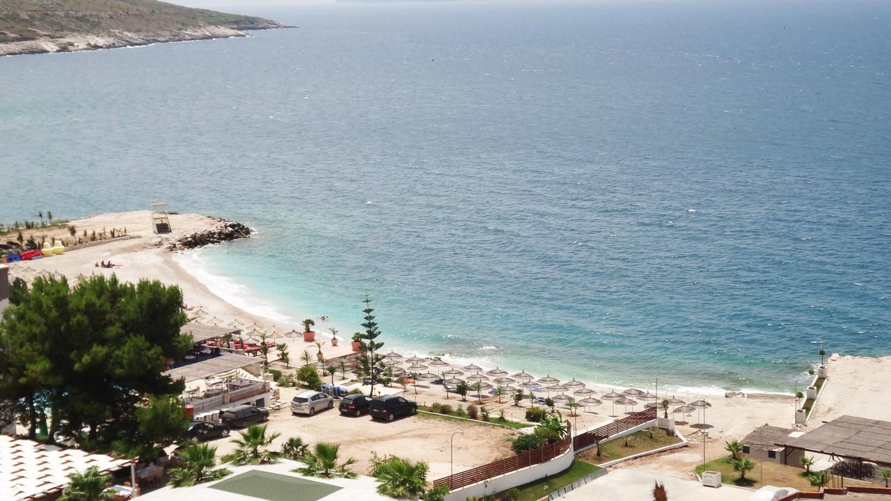 Apartments In White Residence Sarandë Exteriör bild